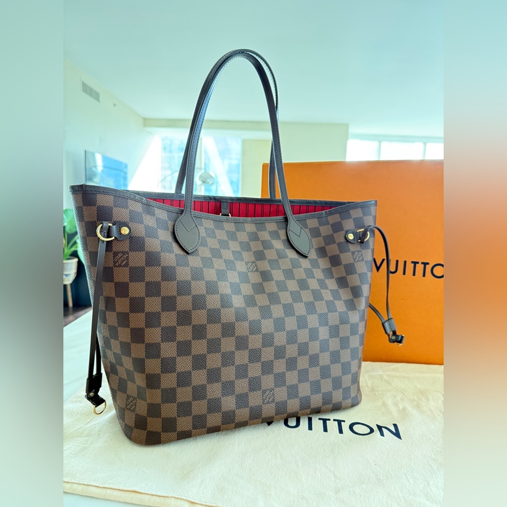 Louis Vuitton Damier Ebene Neverfull MM, Cherry